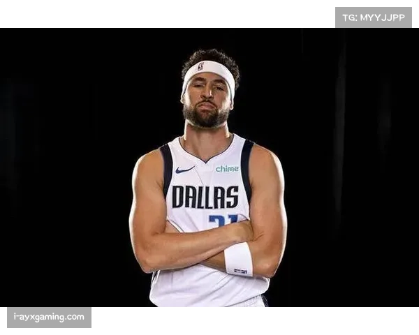 独行侠替补阵容发力，本场贡献64分助球队稳固胜局